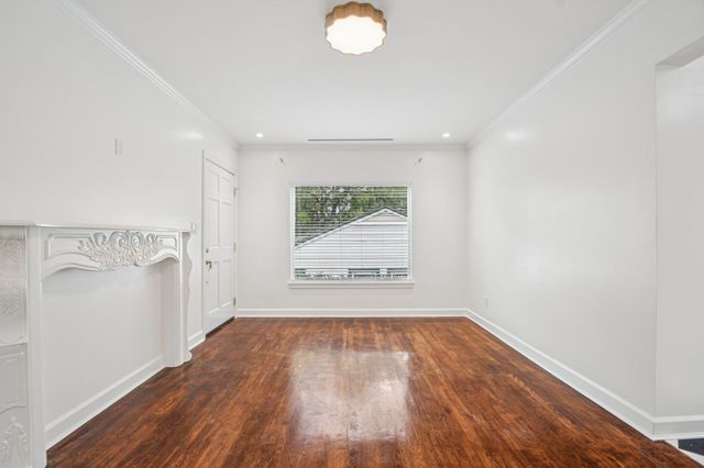 1205 Alta Vista Ave B, Austin, TX 78704