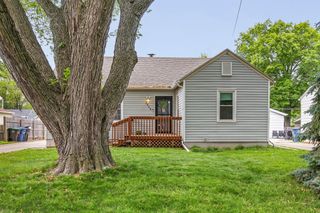 1926 55th Street, Des Moines, IA 50310