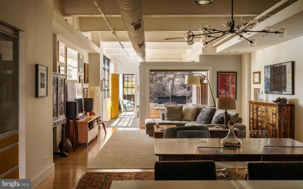20-22 N 3RD ST #401, PHILADELPHIA, PA 19106 — exterior