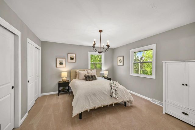 10333 N Versailles COURT, Mequon, WI 53092