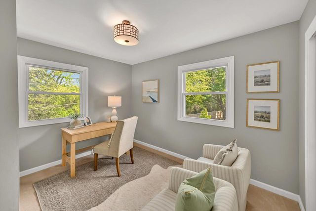 10333 N Versailles COURT, Mequon, WI 53092
