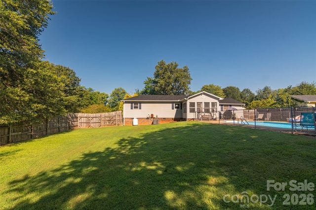 135 Diamond Drive, Ellenboro, NC 28040