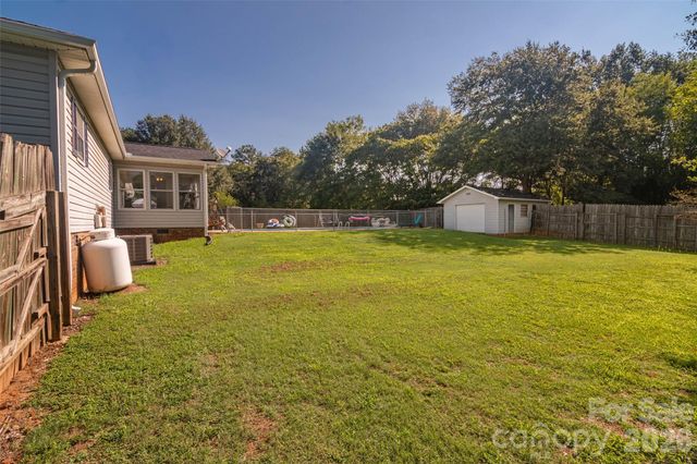 135 Diamond Drive, Ellenboro, NC 28040