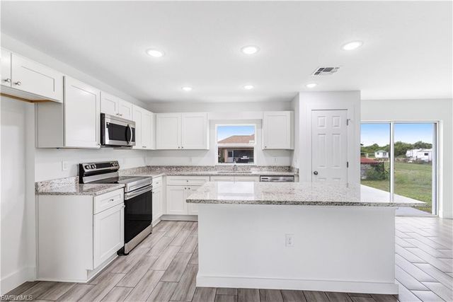 731 Anaconda AVE S, Lehigh Acres, FL 33974
