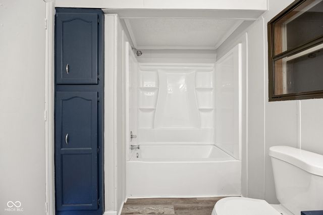 6329 Dardeb Road, Indianapolis, IN 46241