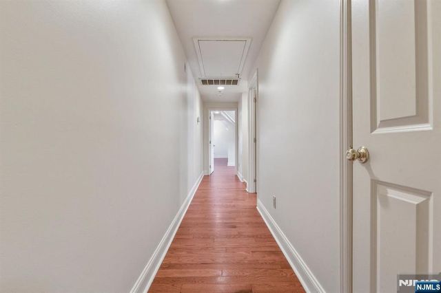 55 S Fullerton Avenue A, Montclair, NJ 07042