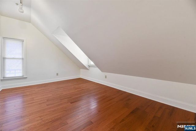 55 S Fullerton Avenue A, Montclair, NJ 07042