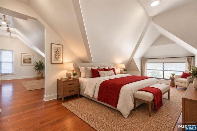 55 S Fullerton Avenue A, Montclair, NJ 07042