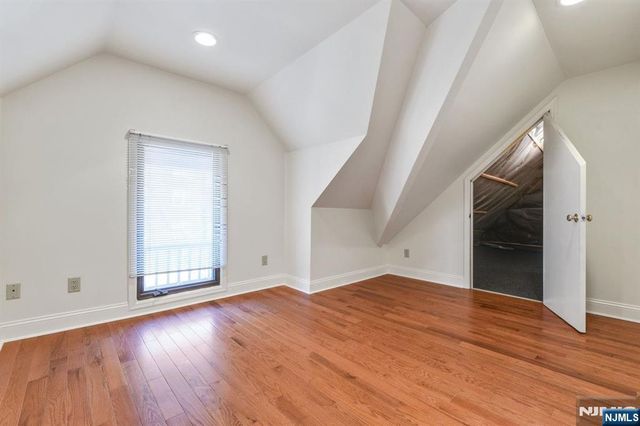 55 S Fullerton Avenue A, Montclair, NJ 07042