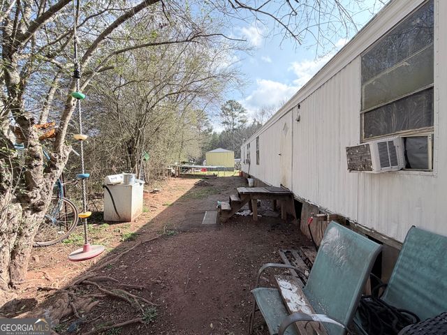 4334 Log Cabin Rd, White Plains, GA 30678