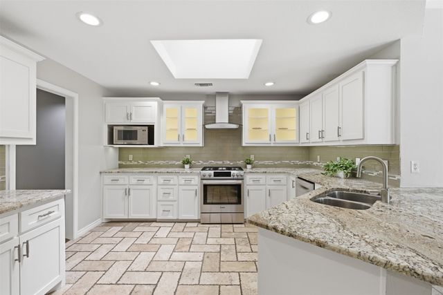 5833 Wavertree Lane, Plano, TX 75093
