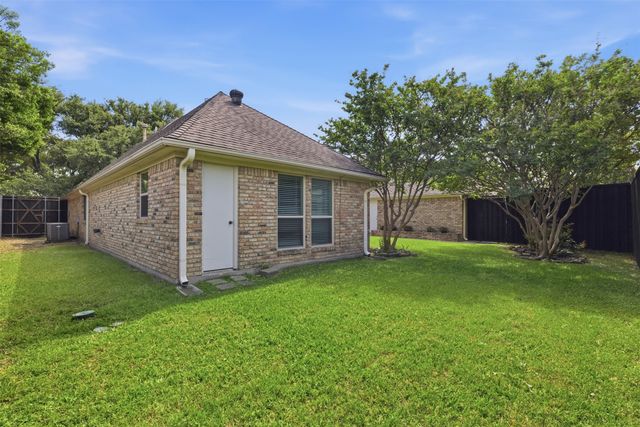 5833 Wavertree Lane, Plano, TX 75093