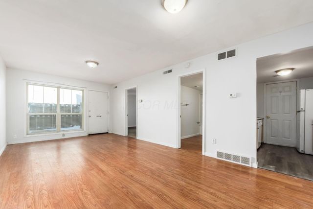 1126 Merrimar Circle N, H, Columbus, OH 43220