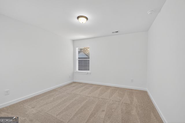 99 Annie Lane, Statham, GA 30666