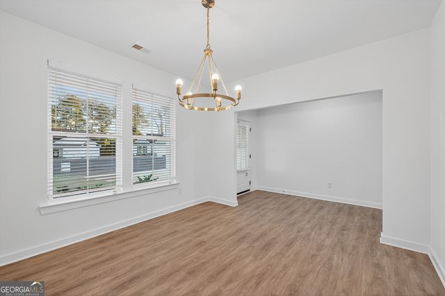 99 Annie Lane, Statham, GA 30666