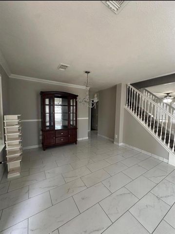 17002 Westminster Village Court, Houston, TX 77084