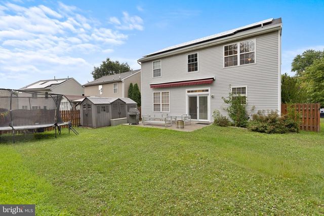 11 LINCOLN DR, Columbus, NJ 08022