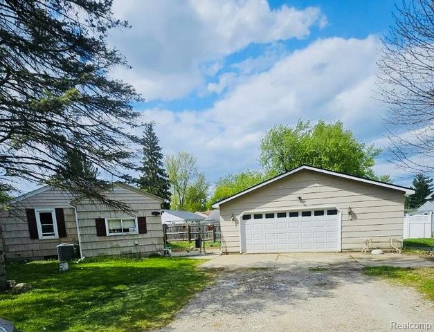 2147 Kent Drive, Davison, MI 48423