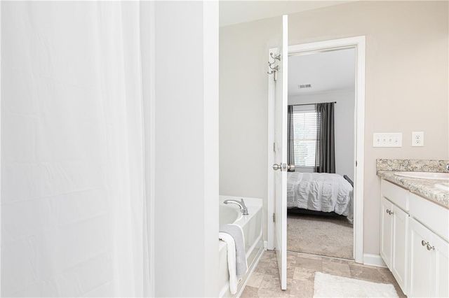 738 Stable View Loop, Dallas, GA 30132