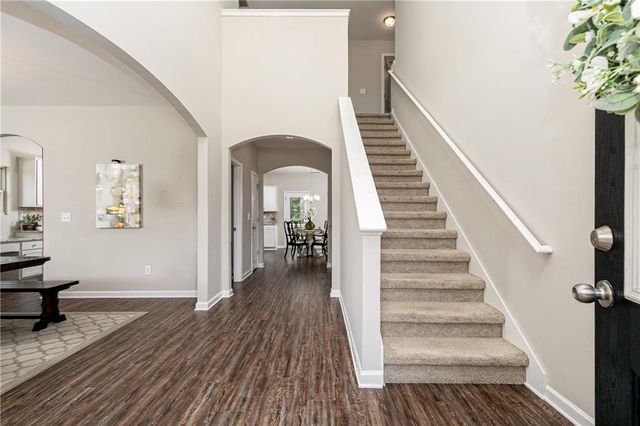 738 Stable View Loop, Dallas, GA 30132