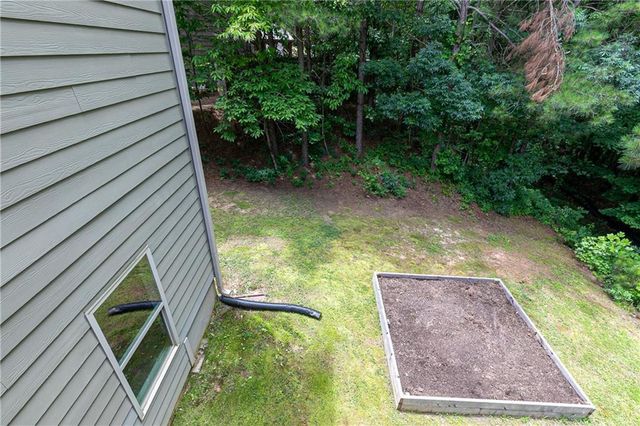 738 Stable View Loop, Dallas, GA 30132