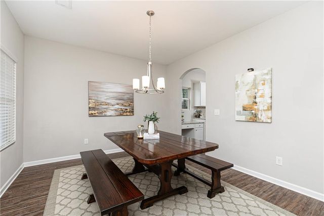 738 Stable View Loop, Dallas, GA 30132