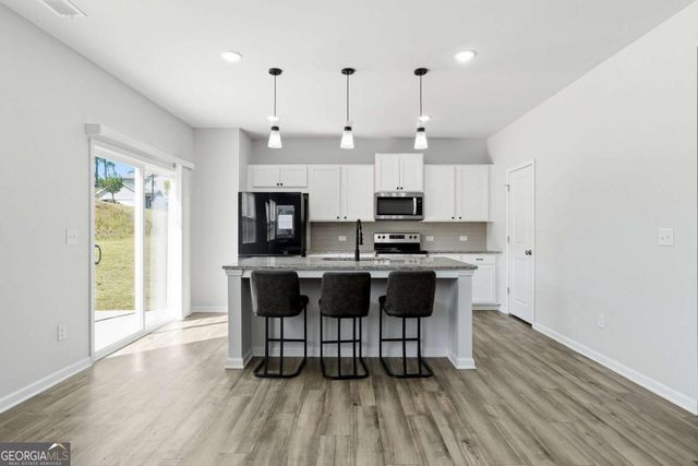 1068 Prudence Drive, Lawrenceville, GA 30045