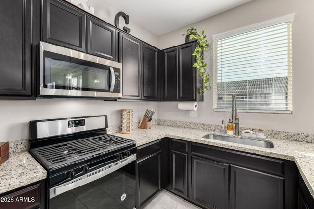 10819 W KING Street, Avondale, AZ 85323