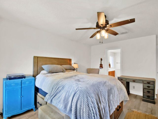 511 Dusty Leather CT, Pflugerville, TX 78660