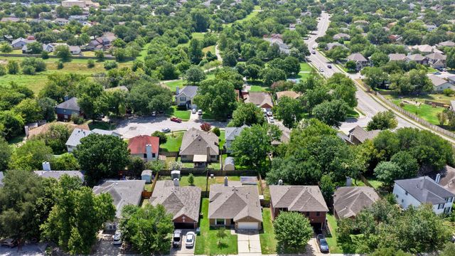 511 Dusty Leather CT, Pflugerville, TX 78660