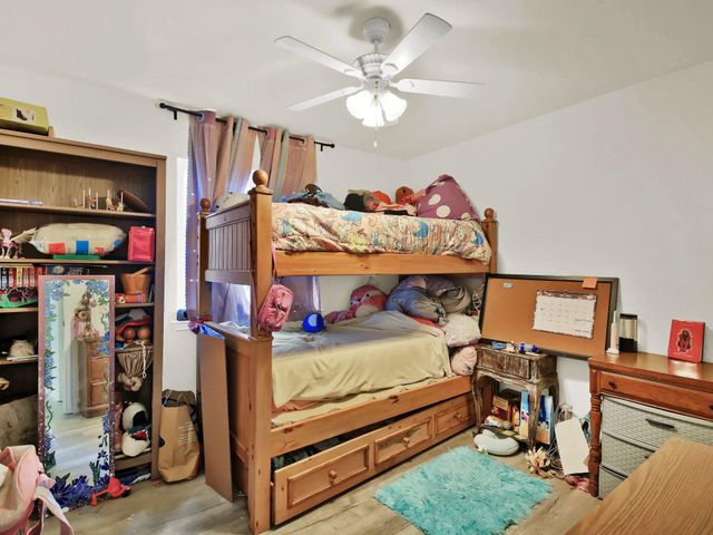 511 Dusty Leather CT, Pflugerville, TX 78660