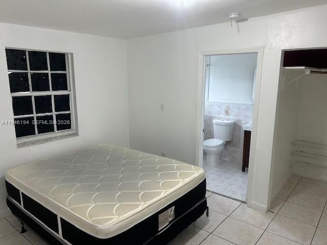 3361 NW 16th St B, Miami, FL 33125