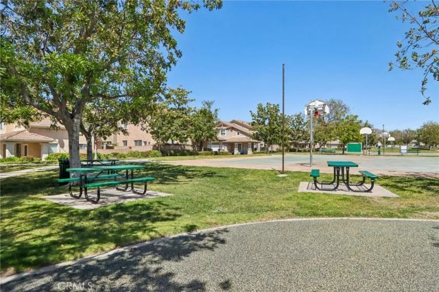 284 Twilight Glen, Simi Valley, CA 93065