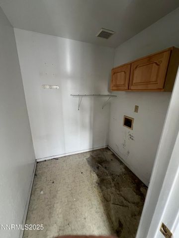 7310 Lindsey Lane, Sparks, NV 89436