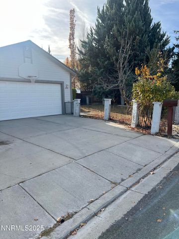 7310 Lindsey Lane, Sparks, NV 89436