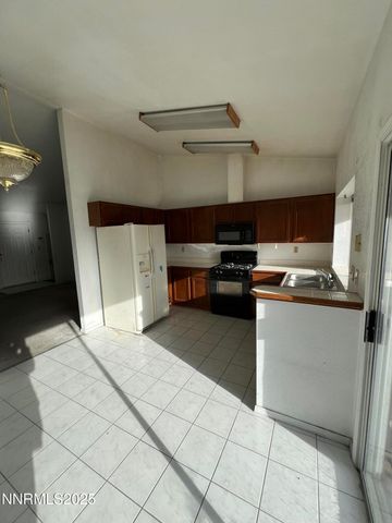 7310 Lindsey Lane, Sparks, NV 89436