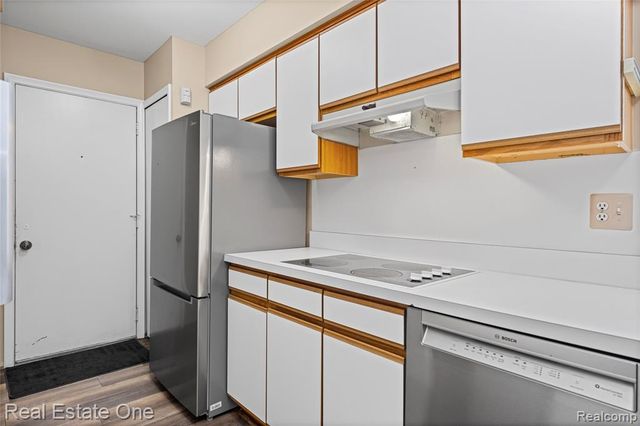 35560 Heritage Lane 55, Farmington, MI 48335