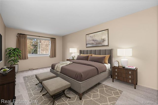 35560 Heritage Lane 55, Farmington, MI 48335