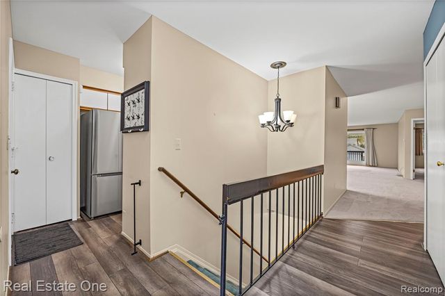 35560 Heritage Lane 55, Farmington, MI 48335