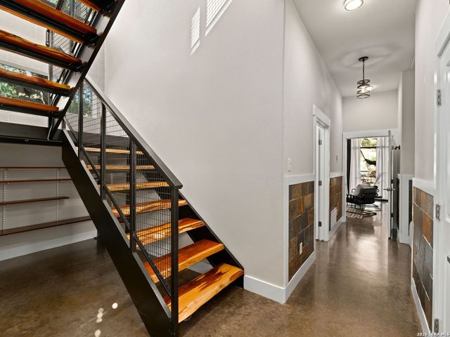 1146 VICTORIA LN, Spring Branch, TX 78070