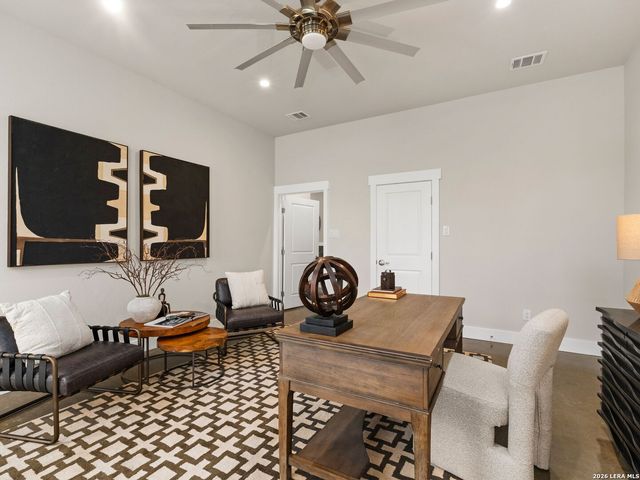 1146 VICTORIA LN, Spring Branch, TX 78070