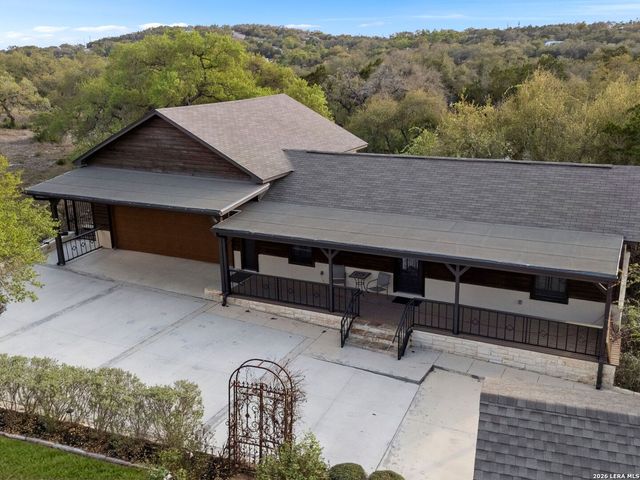 1146 VICTORIA LN, Spring Branch, TX 78070