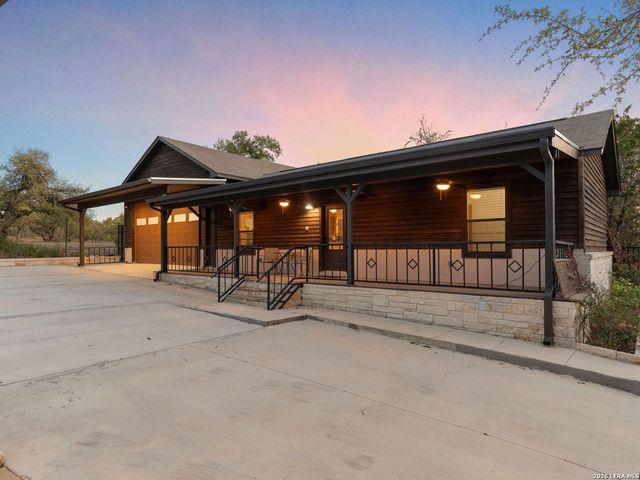 1146 VICTORIA LN, Spring Branch, TX 78070