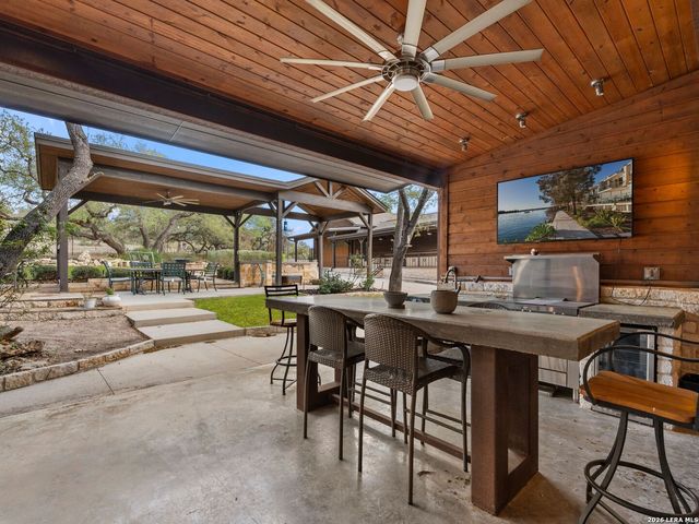 1146 VICTORIA LN, Spring Branch, TX 78070