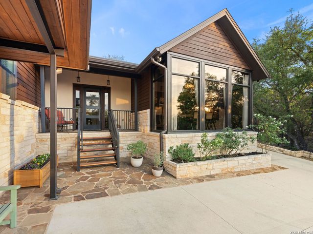1146 VICTORIA LN, Spring Branch, TX 78070
