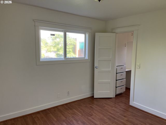 1210 DANIELS St, Vancouver, WA 98660