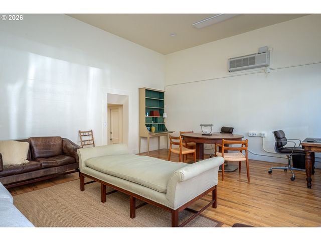 1210 DANIELS St, Vancouver, WA 98660