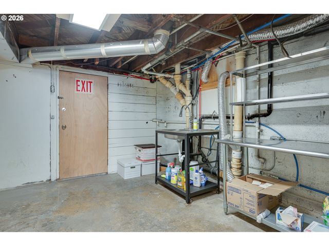 1210 DANIELS St, Vancouver, WA 98660