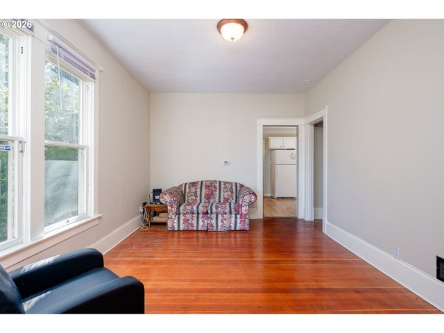 1210 DANIELS St, Vancouver, WA 98660