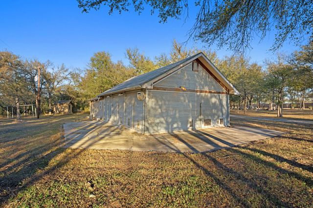 158 Uriah DR, Elgin, TX 78621